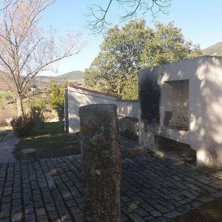 Casa Rural De Benjamin Palencia Villafranca de la Sierra Buitenkant foto