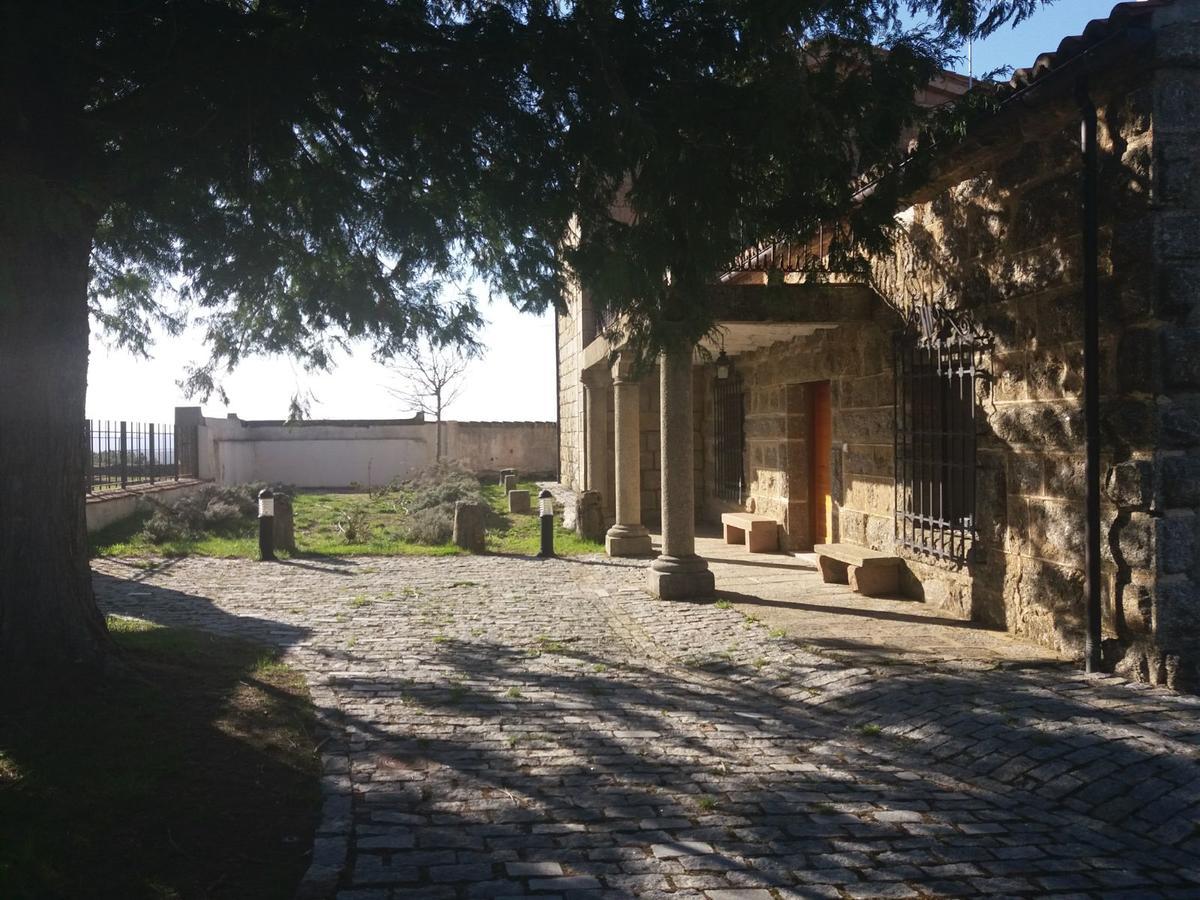 Casa Rural De Benjamin Palencia Villafranca de la Sierra Buitenkant foto